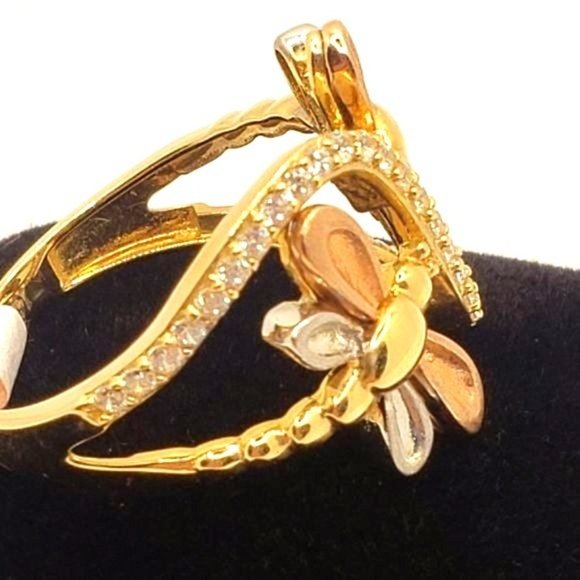 14 k GOLD Double Dragonfly Ring size 6 - Picture 10 of 16